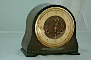 Antique/vintage Smiths Oak Case Mantle Clock With Key & Pendulum.  1954.