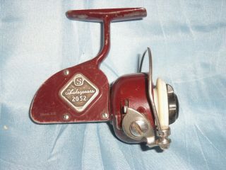 Vintage / Antique Shakespeare 2052 Fishing Reel.  The Handle