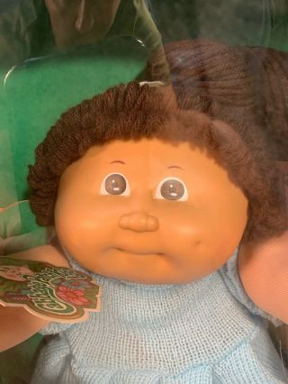 Vintage 1980s Cabbage Patch Kids Brown American Doll Box Adoption Paper 4