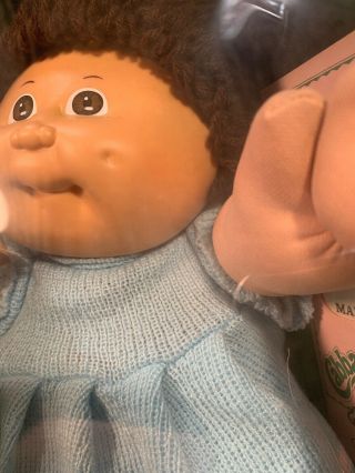 Vintage 1980s Cabbage Patch Kids Brown American Doll Box Adoption Paper 5