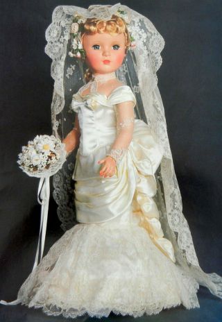 9p Article,  Color Pics - Antique Madame Alexander Bride Dolls - Cissy,