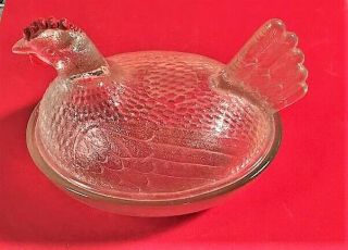 Vintage Indiana Glass Hen With Unusual Red Comb -