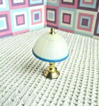 Tomy Smaller Homes Dollhouse Lamp/blue Trimmed Shade Gold Base