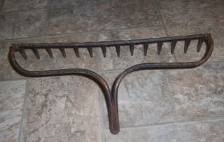 Vintage Metal Steel Rake Head 14 Tines 13½ "