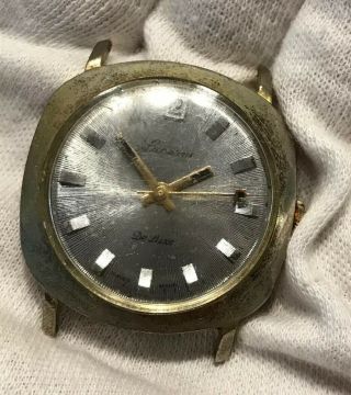 Vintage Lucerne De Luxe Mens Swiss Made Watch.  Runs.