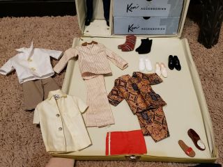 Vintage 1960s Ken Doll 1962 Ponytail Carrying Case,  Clothing and Accessories 5