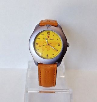Vintage Ladies Time Force 5464 Analog Quartz Watch Embossed Band Wr30m 0183