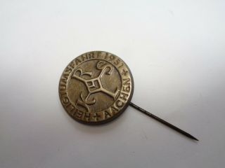 Vintage Antique Brass GERMANY 1951 AACHEN HEILIGTUMSFAHRT Stick Pin Lapel Pin 4