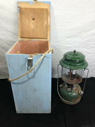 Vintage 1977 Coleman 220j Green Camping Lantern W/ Wooden Case Date 11/77