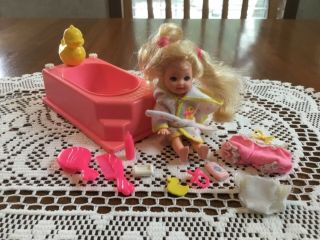 Vintage Barbie Kelly Doll Bath Time Fun Playset 1995 Near Complete Set