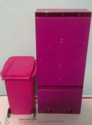 2008 Mattel Barbie Doll Kitchen Refrigerator with Pink Garbage Can. 3