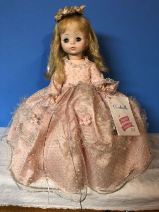 Madame Alexander Cinderella Doll 14 " W/hang Tag Box 1546