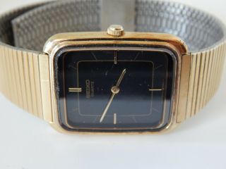 Seiko Vintage Gents 6530 Quartz Watch With Black Dial