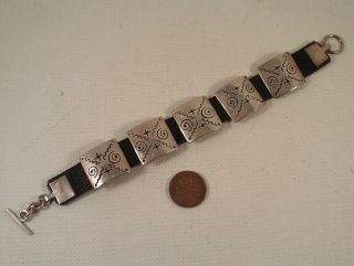 - Vintage (marked) " Mexico 925 Sterling Silver Leather Strap Bracelet "