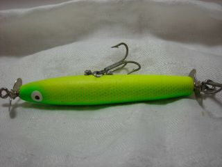 Vintage Bomber Spin Stick Fishing Lure in Fluorescent Colors 4