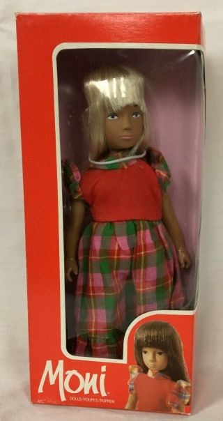 Vintage Moni Doll 7.  5 Inch Tall Mini Sasha By Uranium Made In Hong Kong Nib Nip