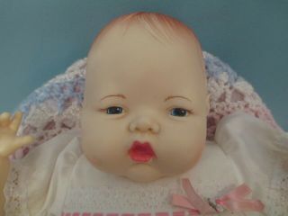 Adorable Vintage Vinyl And Cloth Baby Doll,  Cbs Toys By Ideal Toy Corp. ,  1983