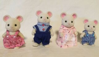 Calico Critters Epoch Sylvanian Families Milky Mouse Family White W/pink Ears