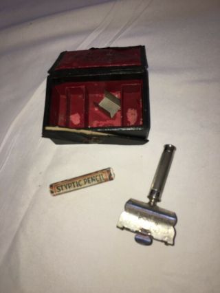 Antique Ever - Ready Safety Razor U.  S.  A.  With Case
