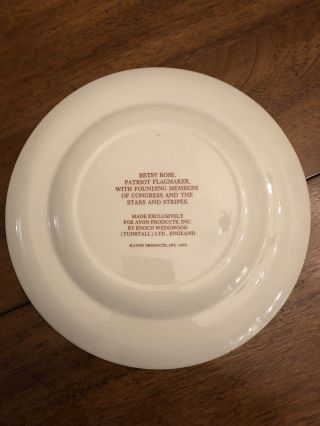 Avon Betsy Ross Plate 1973 Patriot Flag maker With Founding Members Of Congress 2