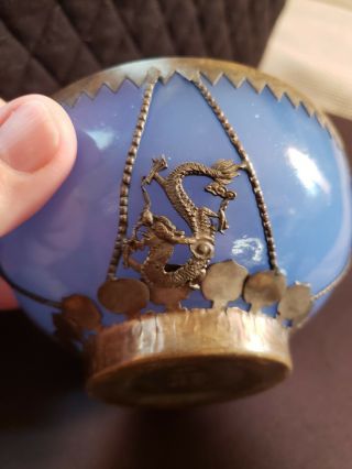 ANTIQUE CHINESE Metal OVERLAY DRAGON PHOENIX BLUE PEKING GLASS BOWL 2