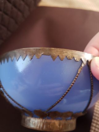ANTIQUE CHINESE Metal OVERLAY DRAGON PHOENIX BLUE PEKING GLASS BOWL 5