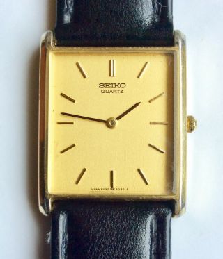 Seiko,  Quartz Movement,  Vintage And Elegant Watch,  Unisex