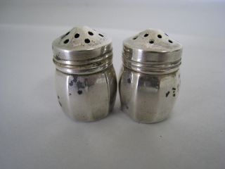Vintage Sterling Silver Mini Tiny Personal Salt Pepper Shakers Individual Use 3