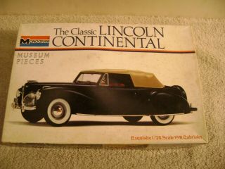 Monogram Model Kit /the Classic 1941 Lincoln Continental Cabriolet 1:24 Open Box