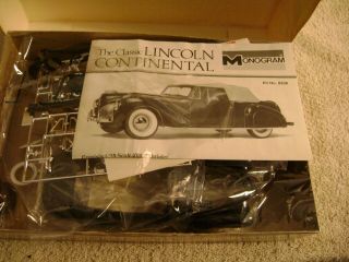 Monogram Model Kit /The Classic 1941 Lincoln Continental Cabriolet 1:24 Open Box 3