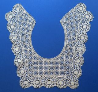 A Victorian Maltese Silk Lace Square Collar Or Dress Insert