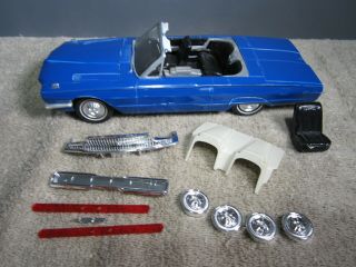 Amt 1966 Ford Thunderbird Convertible Dis - Assembled Annual Kit