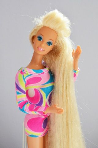 Totally Hair Barbie Doll Vintage 1991 With Dress Long Hair