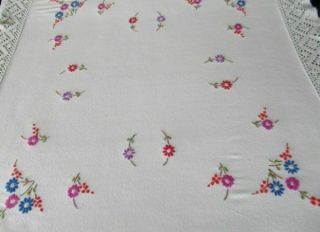 VINTAGE TABLECLOTH HAND EMBROIDERED with FLOWERS,  LACE EDGE DGE 3