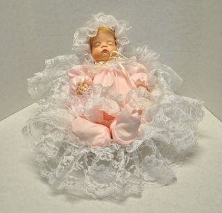 Sugar Britches Boots Tyner Design 1986 Vintage Bisque Cloth Baby Doll Signed 19 "