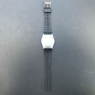 1990 ' s Vintage TIMEX 69 Retro Digital 34mm watch - Battery 4