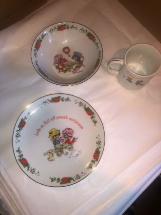 Vintage Strawberry Shortcake Fine Porcelain 1983 Plate,  Bowl And Cup Set