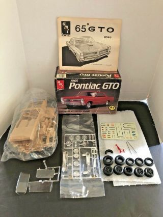 Vintage Amt 1965 Pontiac Gto Car Model Kit With Instructions