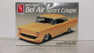 Vintage Amt 1/25 Scale 1957 Chevy Bel Air Sport Coupe Plastic Model Kit