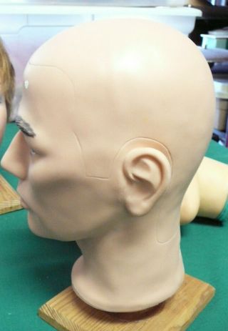 Vintage 1989 PIVOT POINT Mannequin Male Head,  blemished skin 3