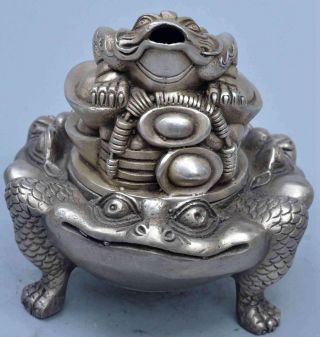 China Collectable Hand Old Miao Silver Carve Frog Toad Fortunate Incense Burner