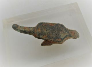 DETECTOR FINDS ANCIENT ROMAN BRONZE OBJECT IN THE FORM OF A ANIMAL 3