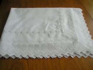 White Vintage Pillowcase 28 " X 20 " Plus Embroidered Lace Edge 4.  5 "