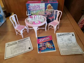 Barbie Doll Furniture Dining Room Table & Chairs 9480 Vintage 1985 Mattel