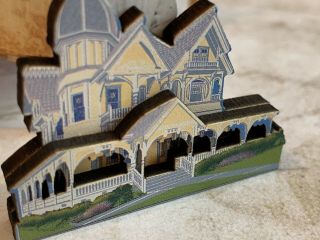 Artisan Miniature Dollhouse Faux Victorian Painted Lady Doll House Child ' s Prop 5