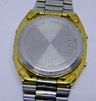 Gent ' s Vintage PULSAR Pulsar Y789 - 5329 Gold Tone Digital Wristwatch 4