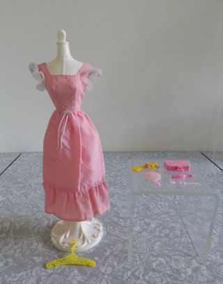 Vintage Sweet 16 Barbie Outfit & Beauty Accessories Makeup Brush Curler & More
