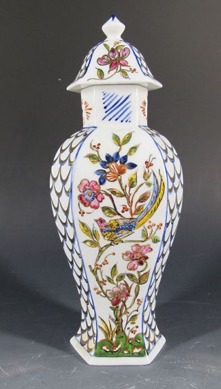 Vintage Limoges French La Seynie Porcelain Hand Painted Covered Urn Jar Vase Yqz