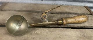 Unusual Antique Vtg 1900s Stamped No 20 Brass & Wood Mechanical Ice Cream Scoop