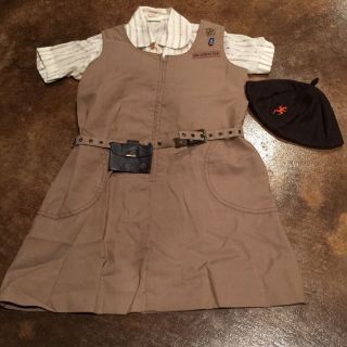 Vintage Girl Scout Brownie Uniform,  1970 